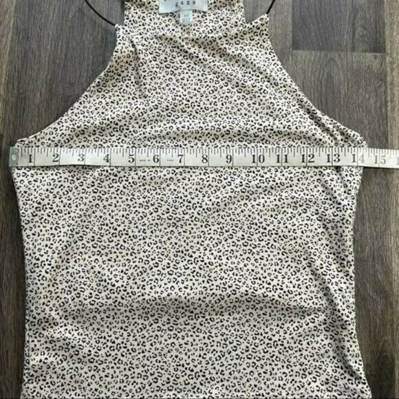 Leopard Print Sleeveless Cream & Black top Cropped Size S - Picture 5 of 6